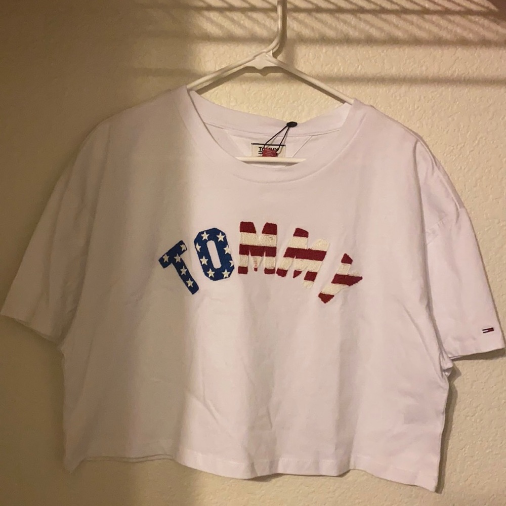 Tommy Jeans Logo Cropped T-shirt